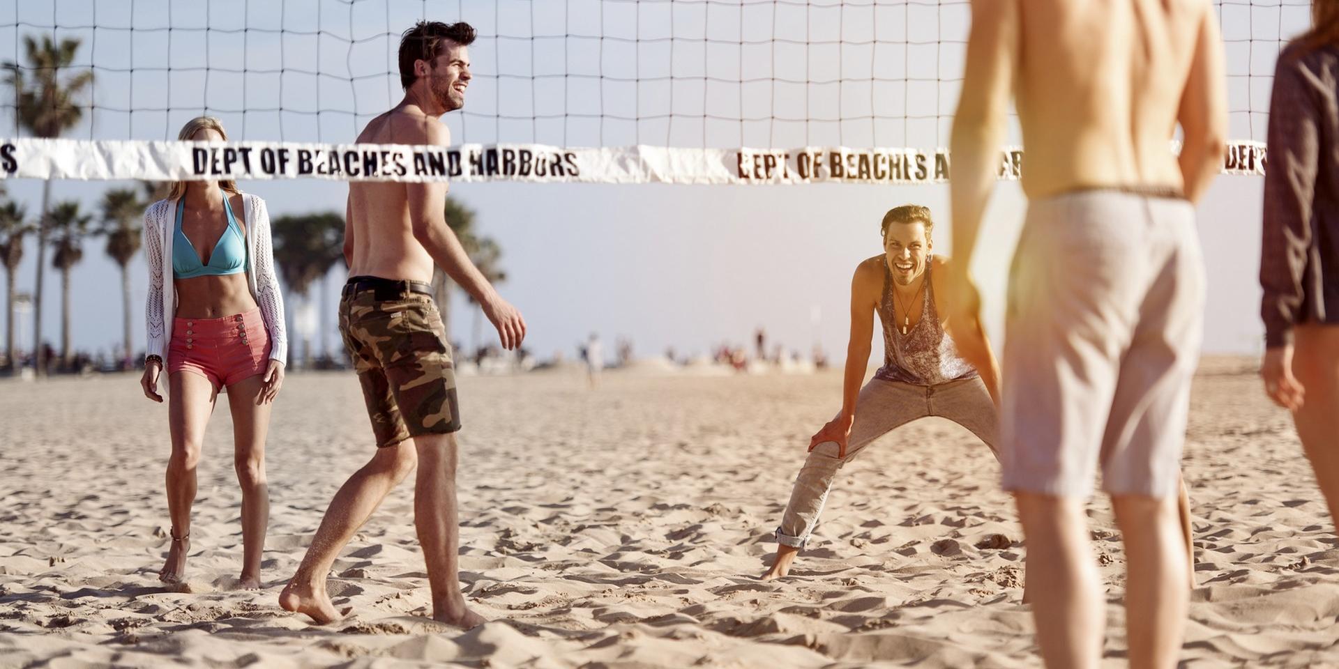 Le beach-volley, pour garder la forme sur la plage